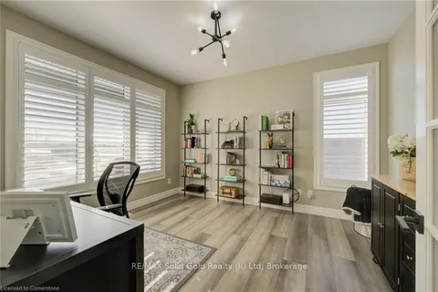 259 Timber Trail Road, ON N3B 0E4