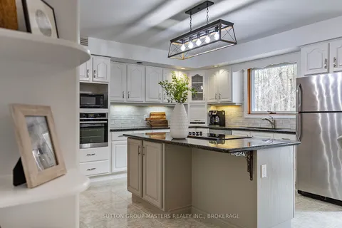 168 Escott Rockport Road, ON K0E 1L0