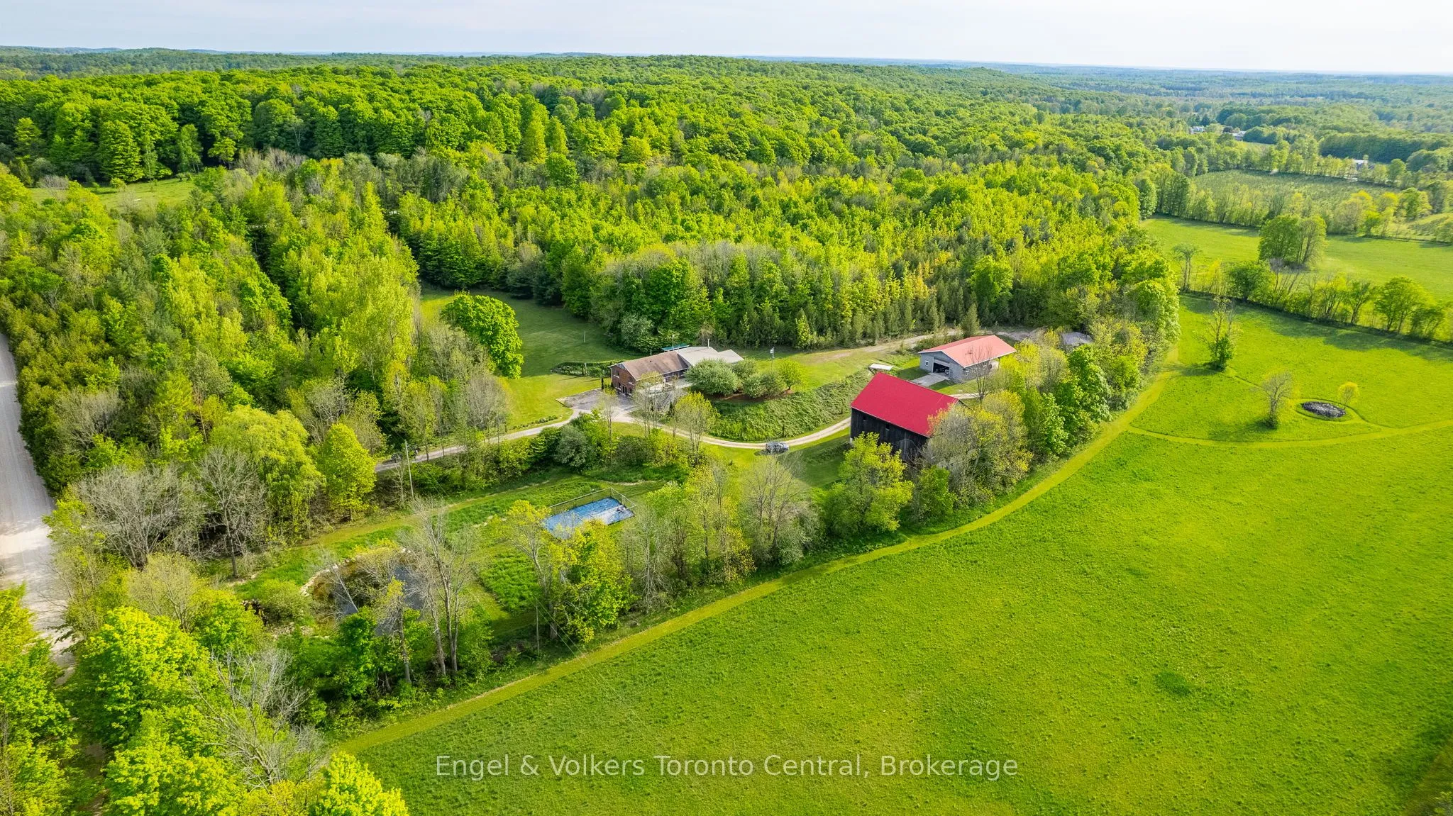 215588 CONCESSION 4 N/A, ON N0H 2V0