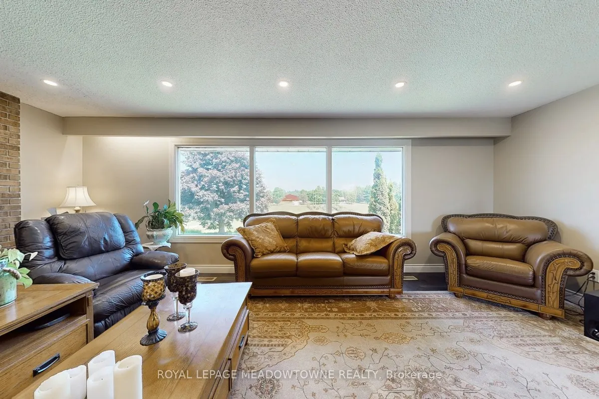 1453 Milburough Line, ON L0R 1H0