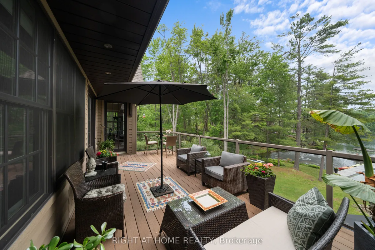 302 Fire Route 93A Route, ON K0L 2H0