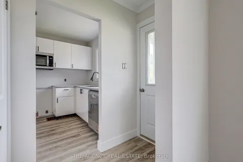 489 Salisbury Street, ON N5Y 3B4