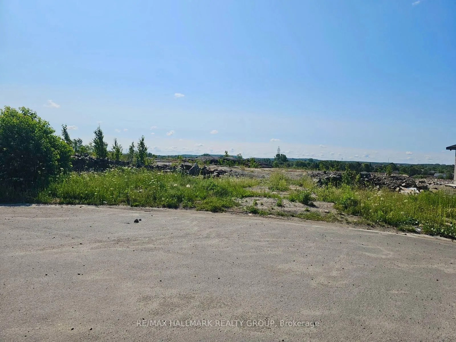 427 Verna Court, ON P3A 0B5