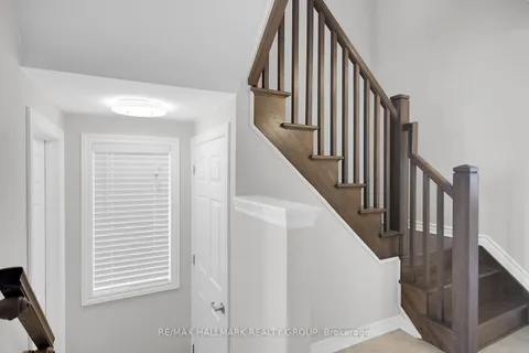 780 LOGPERCH Circle, ON K2J 6K3