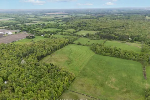 1859 Greenlane Road, ON K0B 1K0