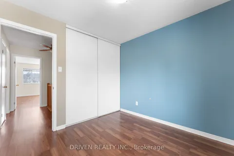 10 Piper Crescent, ON K2K 2S8