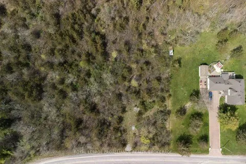 1685 Sunnyside Road, ON K7L 4V4