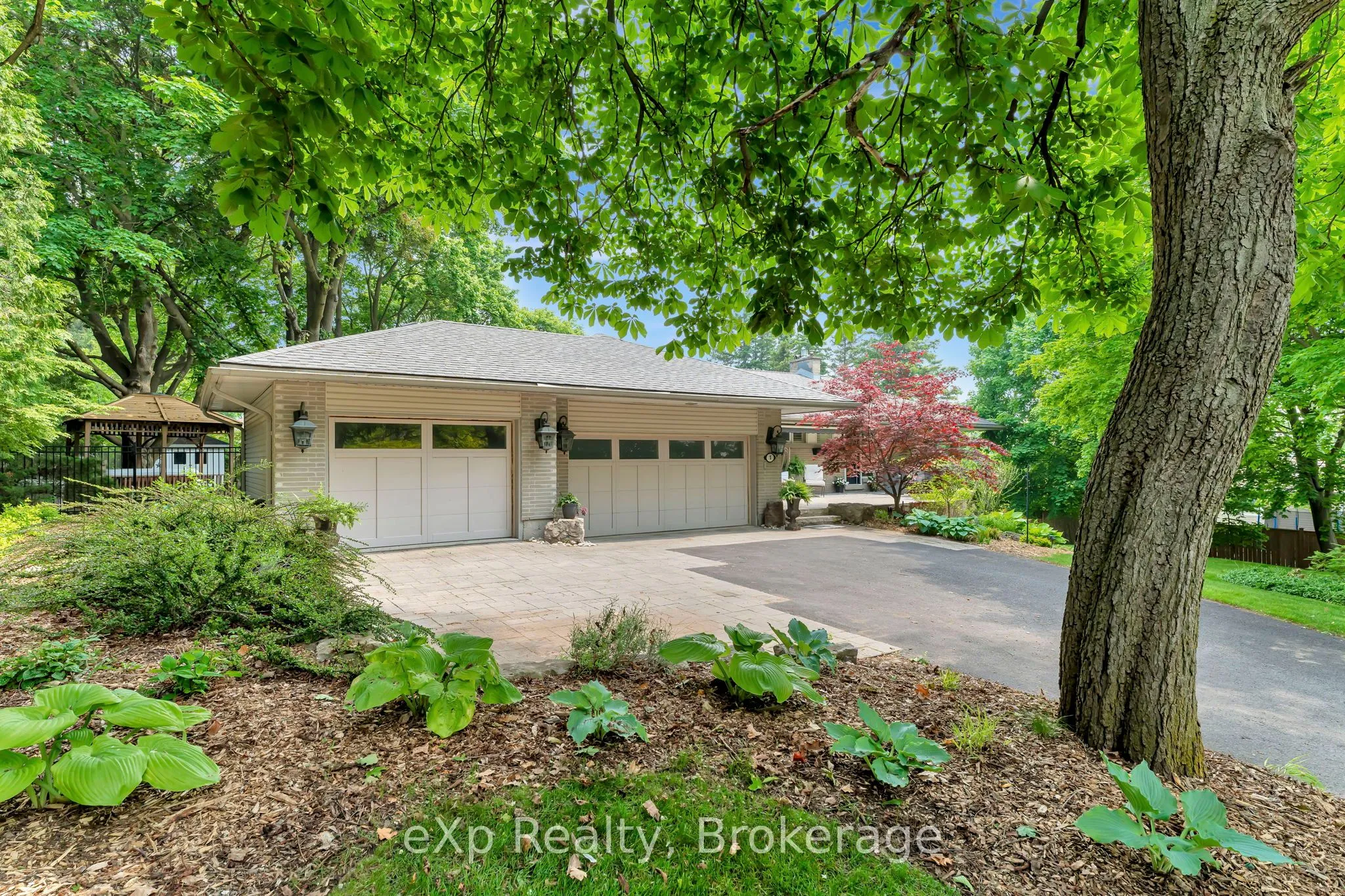 5 Orchard Crescent, ON N1E 1W9