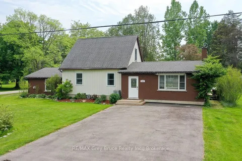 864 16th Street, ON N4K 6V5