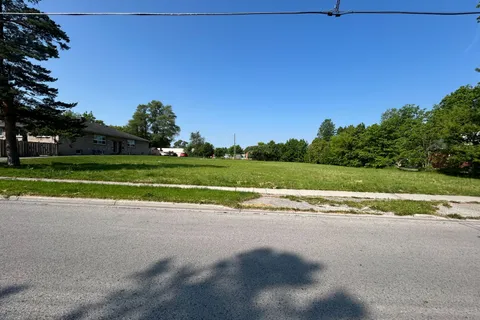 225 Greenwood Avenue, ON N6J 3G5