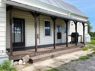 2382 Matawatchan Road, ON K0J 2R0