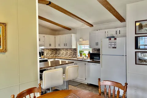 55 Pinehurst Estates, Petawawa, ON K8H 2H2