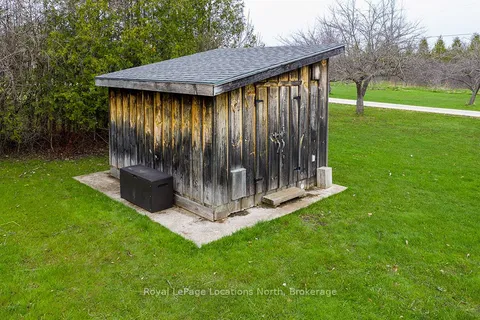 194 Centre Street, ON N4L 1E8