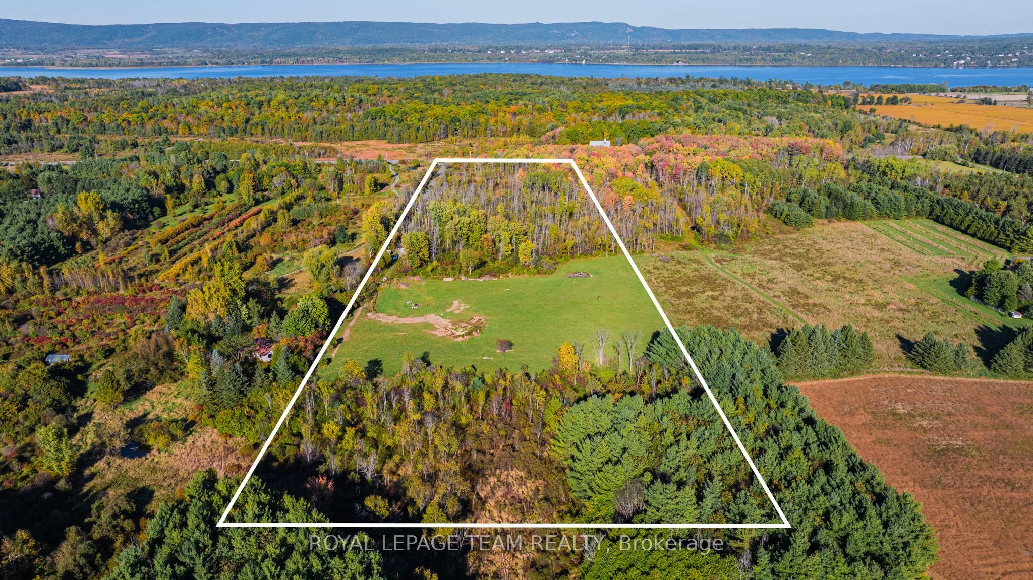 2591 SIXTH LINE Road, ON K0A 1T0