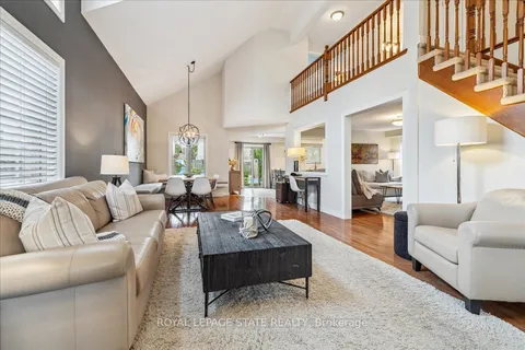 51 Napa Lane, ON L8E 6B7