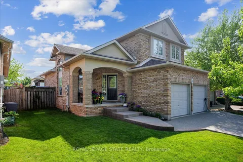 51 Napa Lane, ON L8E 6B7