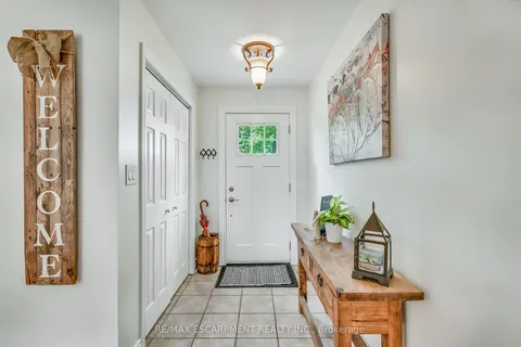 8 Beach Road, ON N0A 1K0