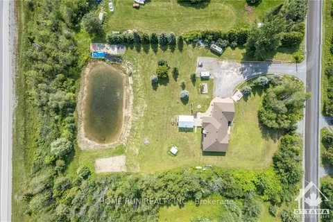 840 David Manchester Road, ON K0A 1L0