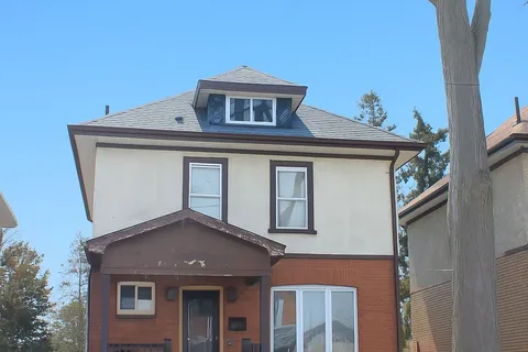 109 Arthur Street, ON N3S 3J3