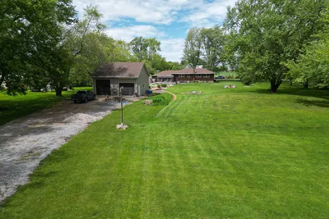 11191 Lakeshore Road, ON L3K 5V4