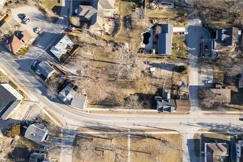 39 UNION Street, ON K0K 2T0