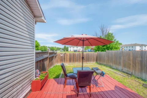 73 Palmadeo Drive, Barrhaven, ON K2J 4Z3