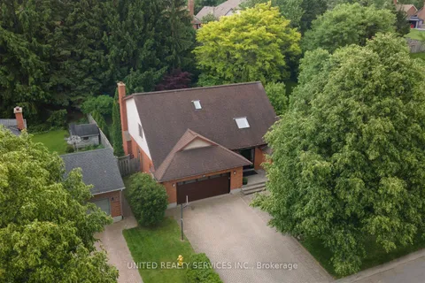 19 Rosecliffe Crescent, London South, ON N6K 3X5