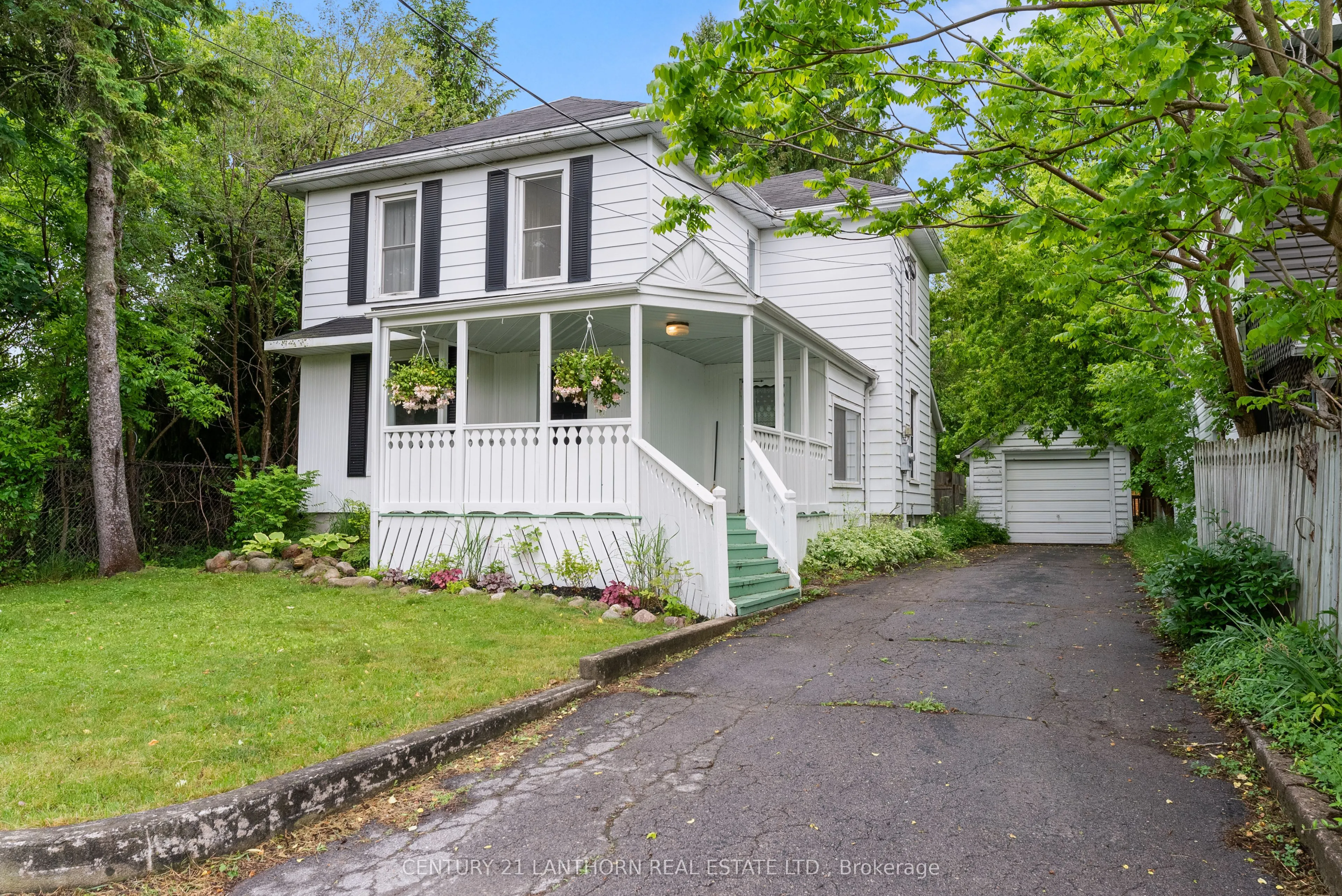 18 Elm Street, ON K0K 2T0