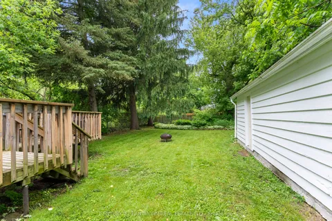 18 Elm Street, ON K0K 2T0