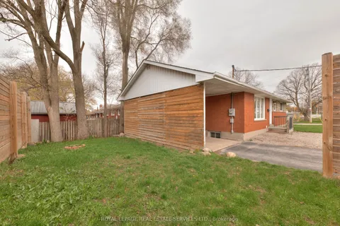 484 Speedvale Avenue, ON N1E 1P2