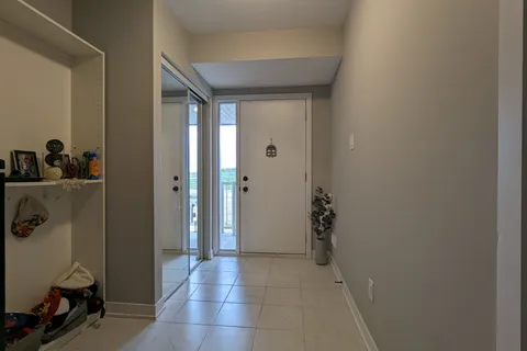 30 Limnos Lane, ON K2S 0V5