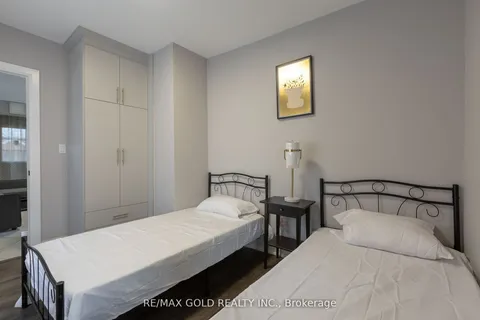 1343 Lillian Avenue, ON N8X 4A4