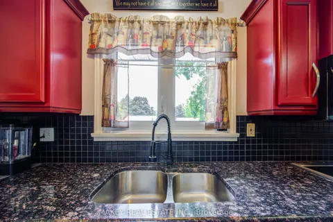 317 Spencer Street, ON N4S 2H4