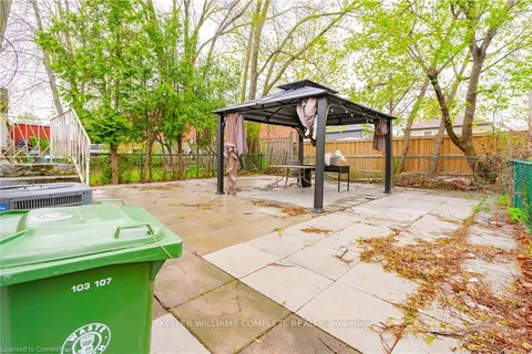 574 Upper Sherman Avenue, ON L8V 3M1