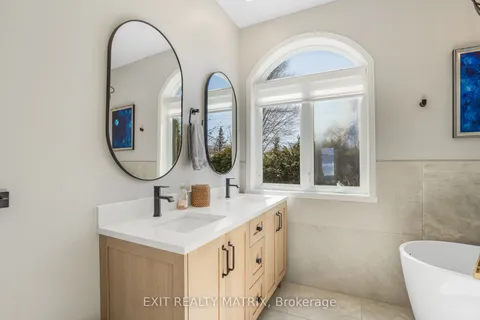 1624 Bay Road, ON K0B 1K0