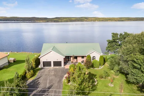 1624 Bay Road, ON K0B 1K0