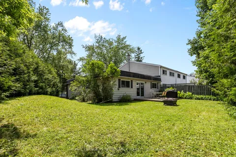 51 Jansen Road, ON K2H 5W6