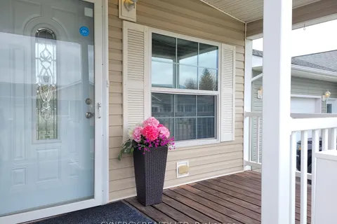 461 Richard Crescent, ON N7G 0C5