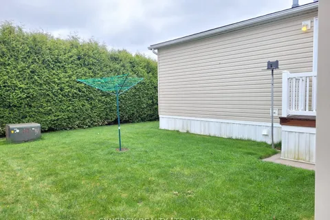 461 Richard Crescent, ON N7G 0C5