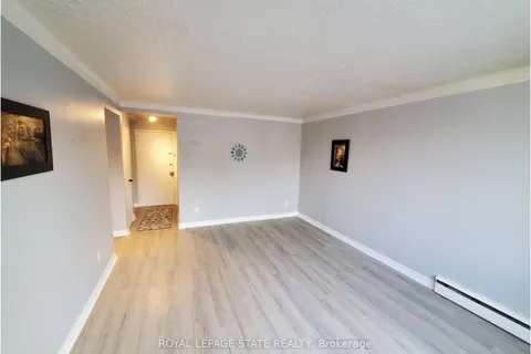 981 Mohawk Road, ON L8T 2R9