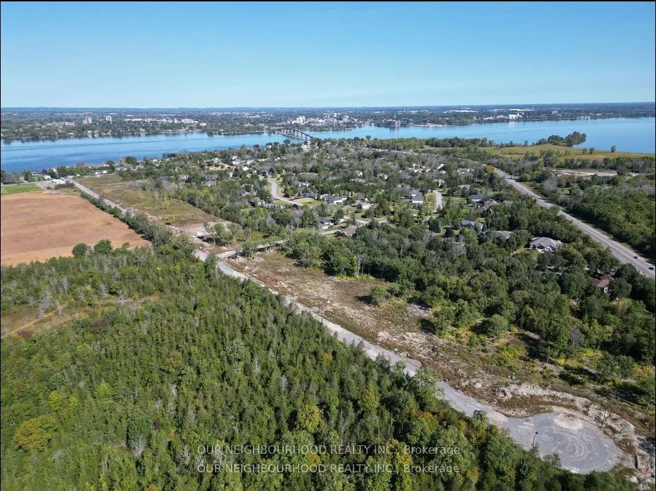 45 PARLIAMENT Street, ON K8N 4Z7