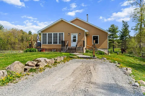 36 TRAVERSE LAKE Lane, ON K0G 1E0