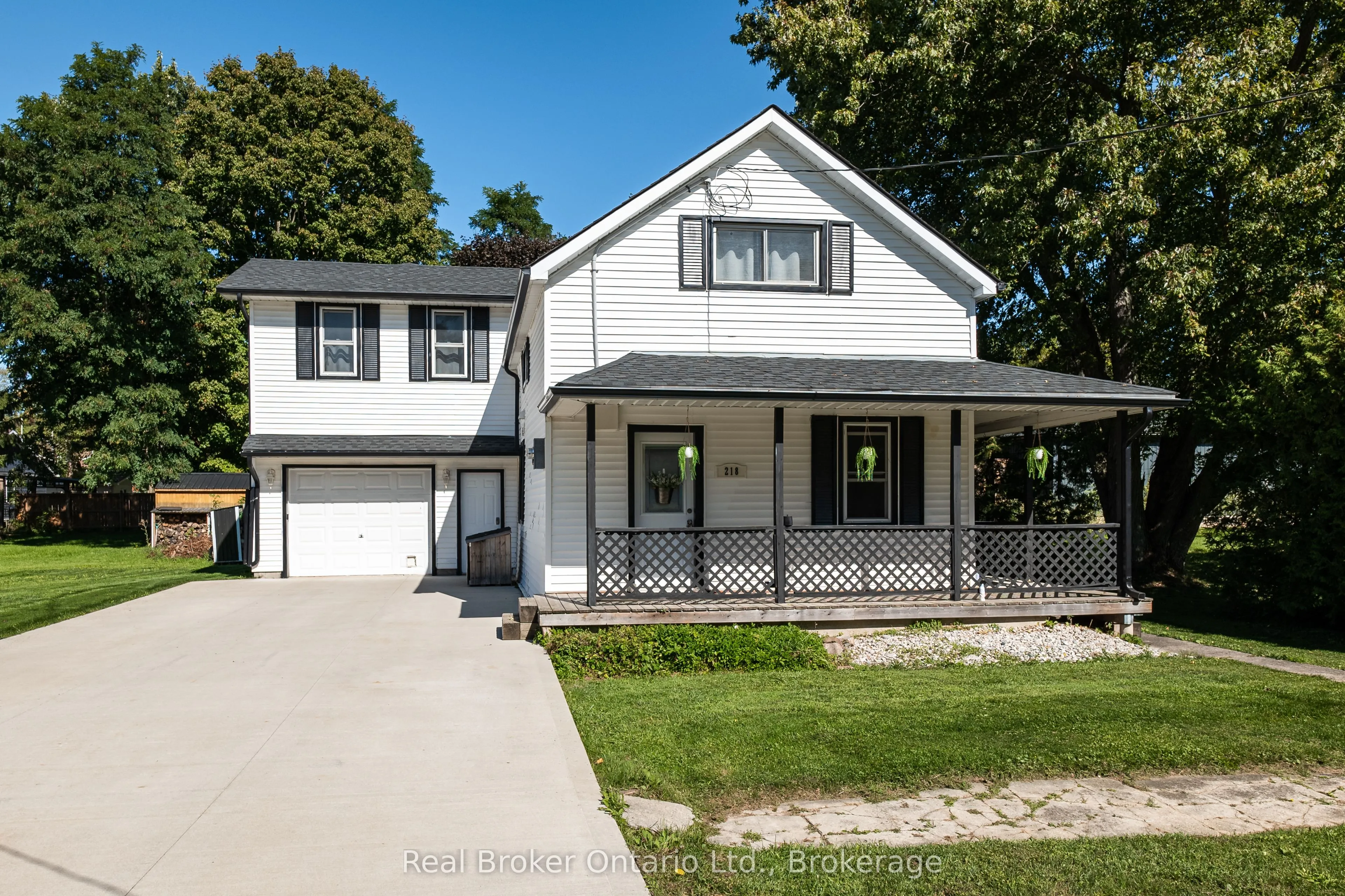 218 Cambridge Street, ON N0G 2N0