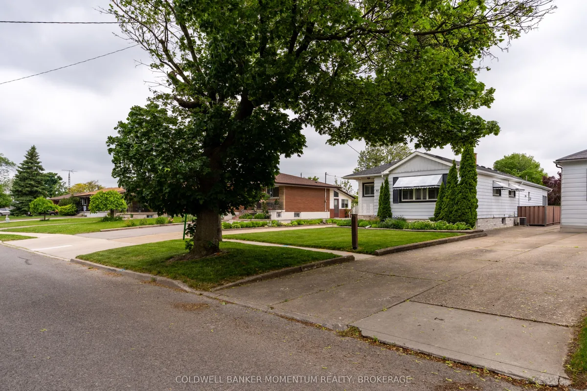 48 Mcdonald Avenue, ON L2V 3E6