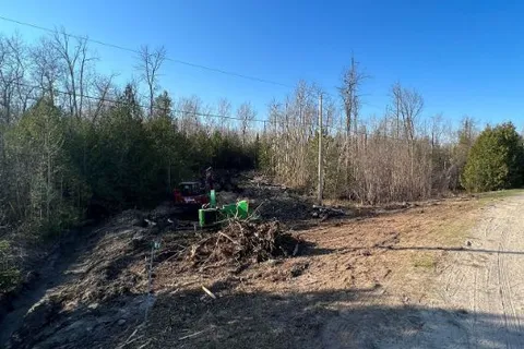 831 Centennial Park, ON K0M 2B0