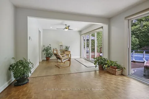 58 Lindhurst Crescent, ON K2G 0T7