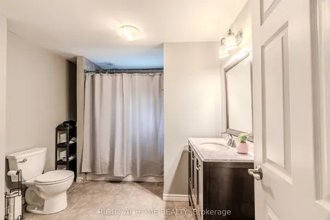 41 Brighton Avenue, ON N3S 1V8