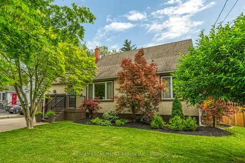 148 Lakeshore Road, ON L2N 2V1