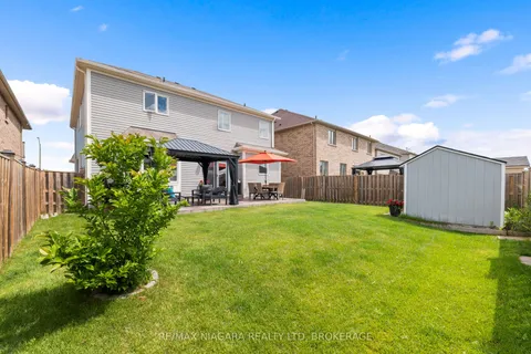 8849 Dogwood Crescent, ON L2H 2Y6