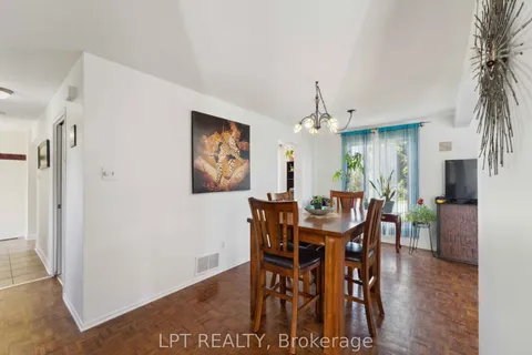 61 Fieldgate Drive, ON K2J 1V3